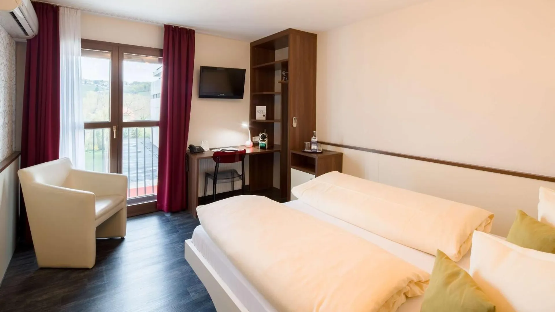 BEST WESTERN Hotel Würzburg-Süd 3*,
